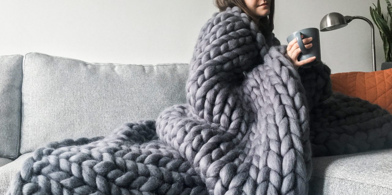 Giant Knit Blanket - Grey